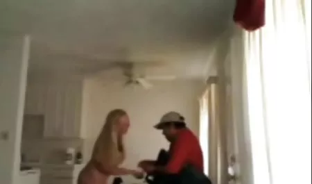 Manis indosex badmasti remaja Giselle Palmer Fucks beruntung tukang pijat