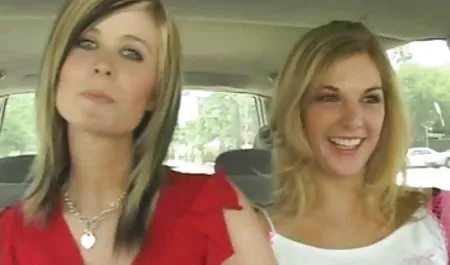 Lesbian Siswi Sialan Pada Prom indosex x