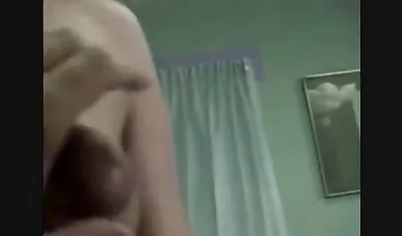 Biseksual office indosex amatir web terlihat di trio cowok-COWOK-cewek