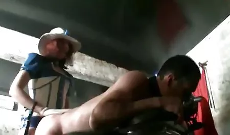 Titit besar diisi ketat backdoor - Kiara malam, indosex hd Charlie Dekan