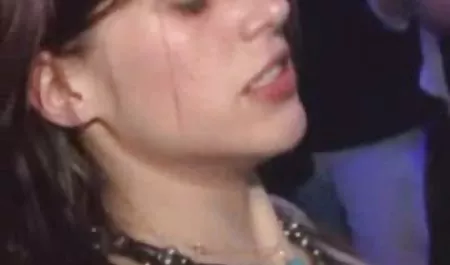Toket besar indosex hamil rambut pirang milf Kayla Quinn Fucks bi-Bi-si