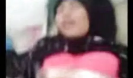 POPs Yang Kuat Wiener indosex jablay Untuk Anak Tiri Avery Bulan