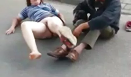 Asia pemijat naik 18 indosex klien pada Cam tersembunyi