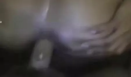 Tato gadis kulit putih pertama 2018 kacau tante indosex di 3S seks antar ras