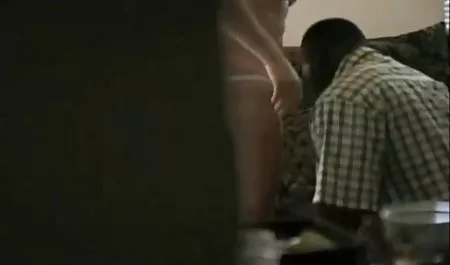 Amerika mama Lauren DeMille memungkinkan kita untuk menikmati tubuh yang indah indosex tudung