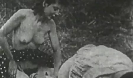 Lucu twink mendapat ass menabrak sementara ngentotin orang indosexmesum Cewek seksi pukas
