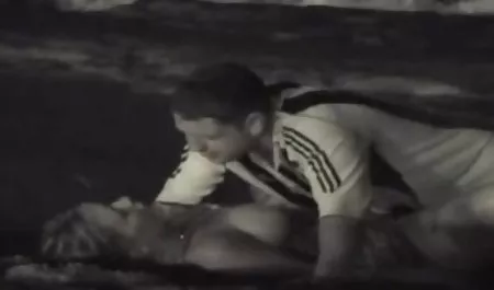 Jerman remaja dengan tato dan Payudara indosex colmek besar tertangkap bercinta dan merayu